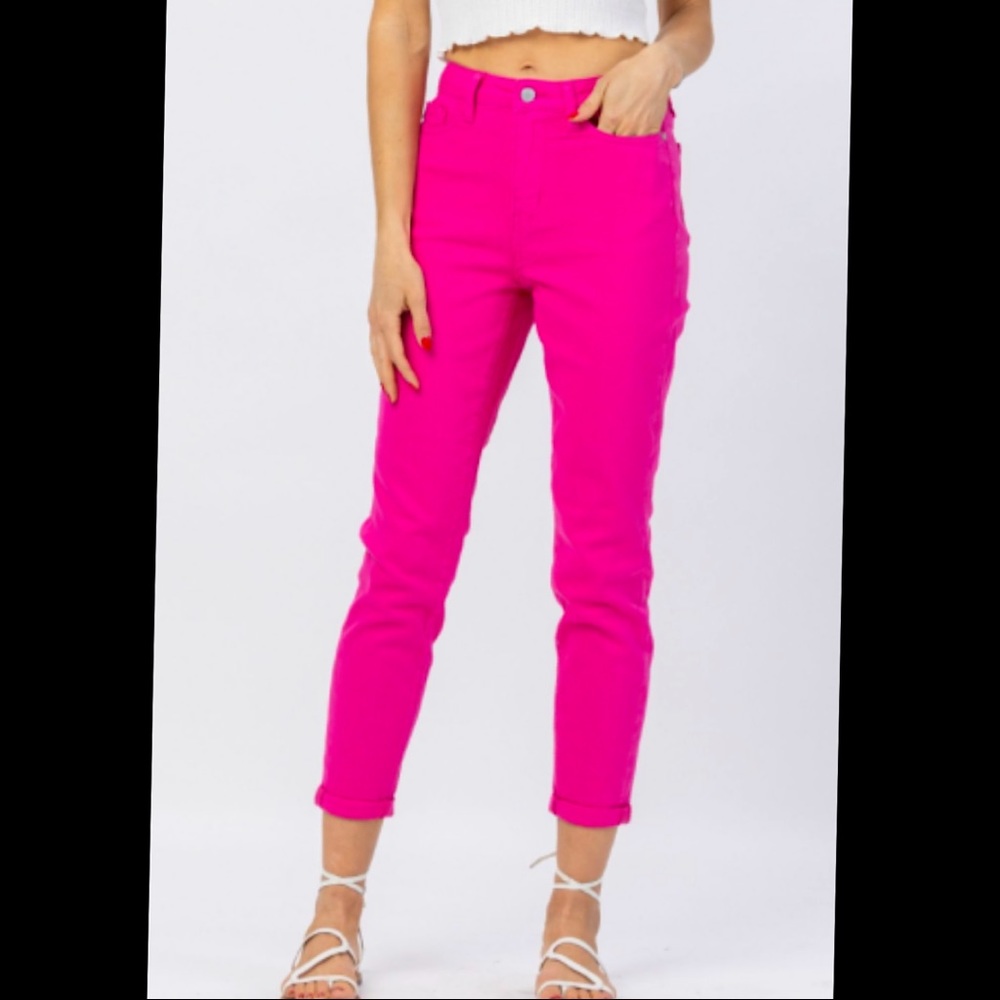 JUDY BLUE NWOT Pink High Waisted Slim Fit Jeans Size 3/26 (fits size 27/5)